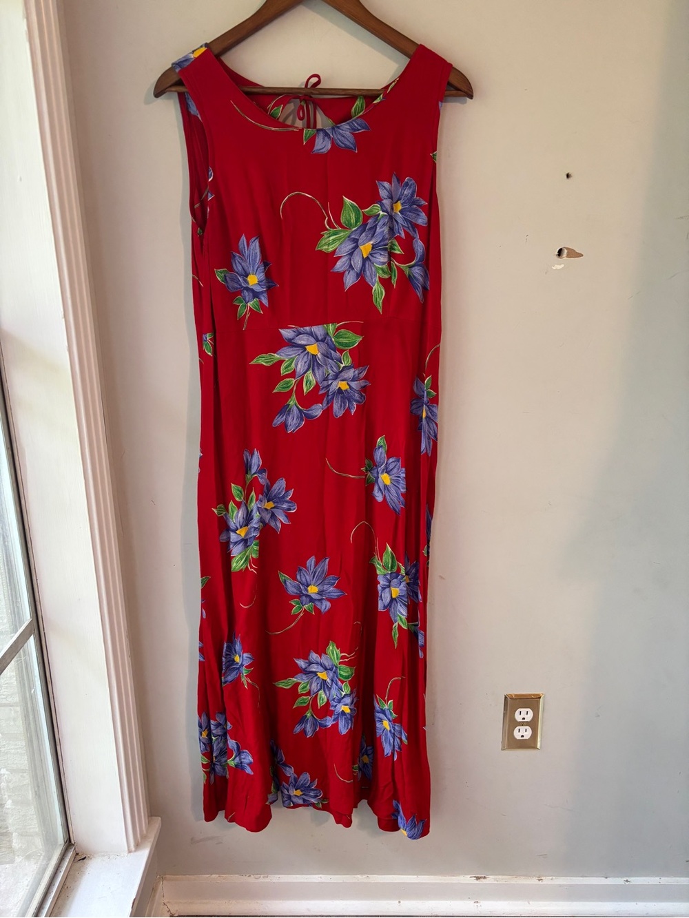 Stonebridge Red Blue Floral Maxi Dress Keyhole Back Size Medium